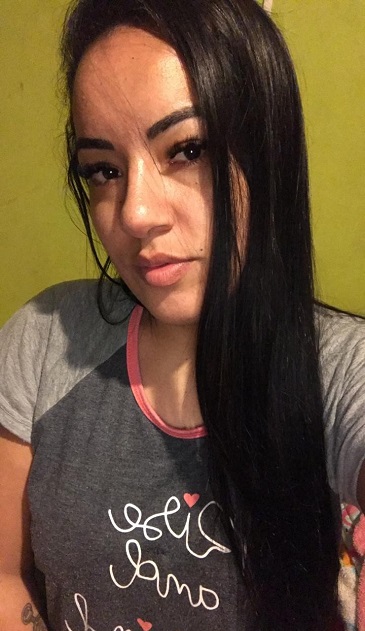 Morena se lave la mano antes de meterse por la conchita 10