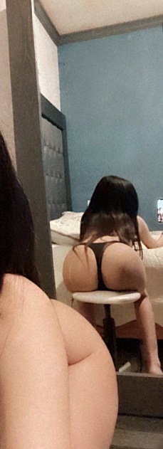 Culona es cogida a cuatro patas 10