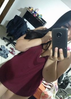Morrita manda nudes y videos turbandose al tio 14