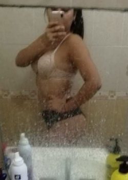 La inalcanzable del curso me manda nudes y videos 17
