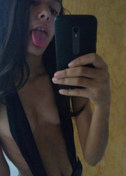 Flaquita cogiendo bien rico en motel + videos 15