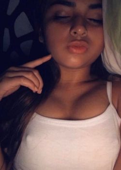 Morenita manda nudes y videos a su ex 9