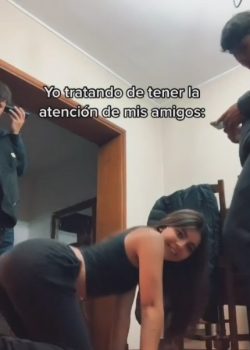 Sus amigos terminaron cogiendola 18