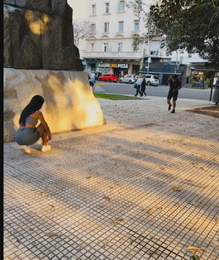 Me cogi a putita que me ligue en la plaza 10