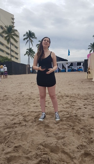 Me cogi a putita que conoci en la playa 10