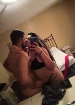 Parejita amateur se graba cogiendo en motel 12