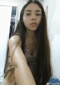 Jovencita se graba turbandose para su flaco 9