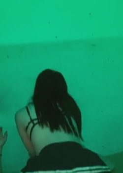 Colegiala XXX cogiendo luego de clases en motel 7