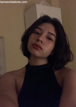Tetonsita mostrandose 3
