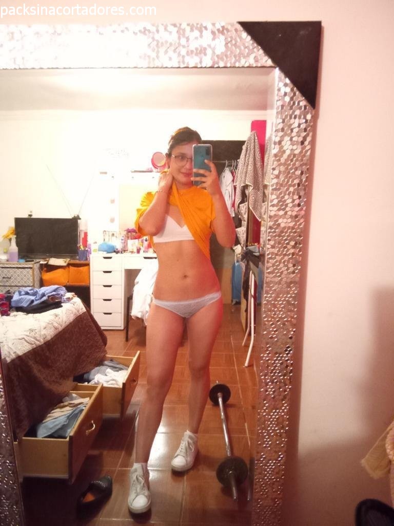 Novia Me Manda nudes 10